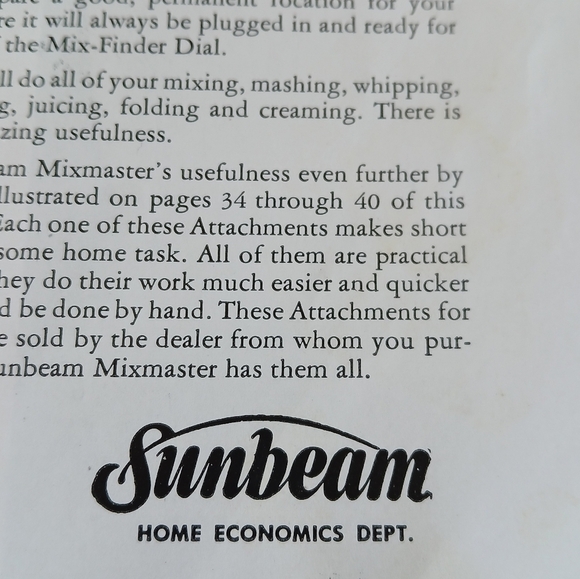 Vintage Sunbeam Automatic Mixmaster, 1948 Edition in Classic White Booklet - Picture 9 of 14